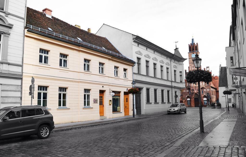 Rathaus-Pension 1685 Brandenburg  المظهر الخارجي الصورة